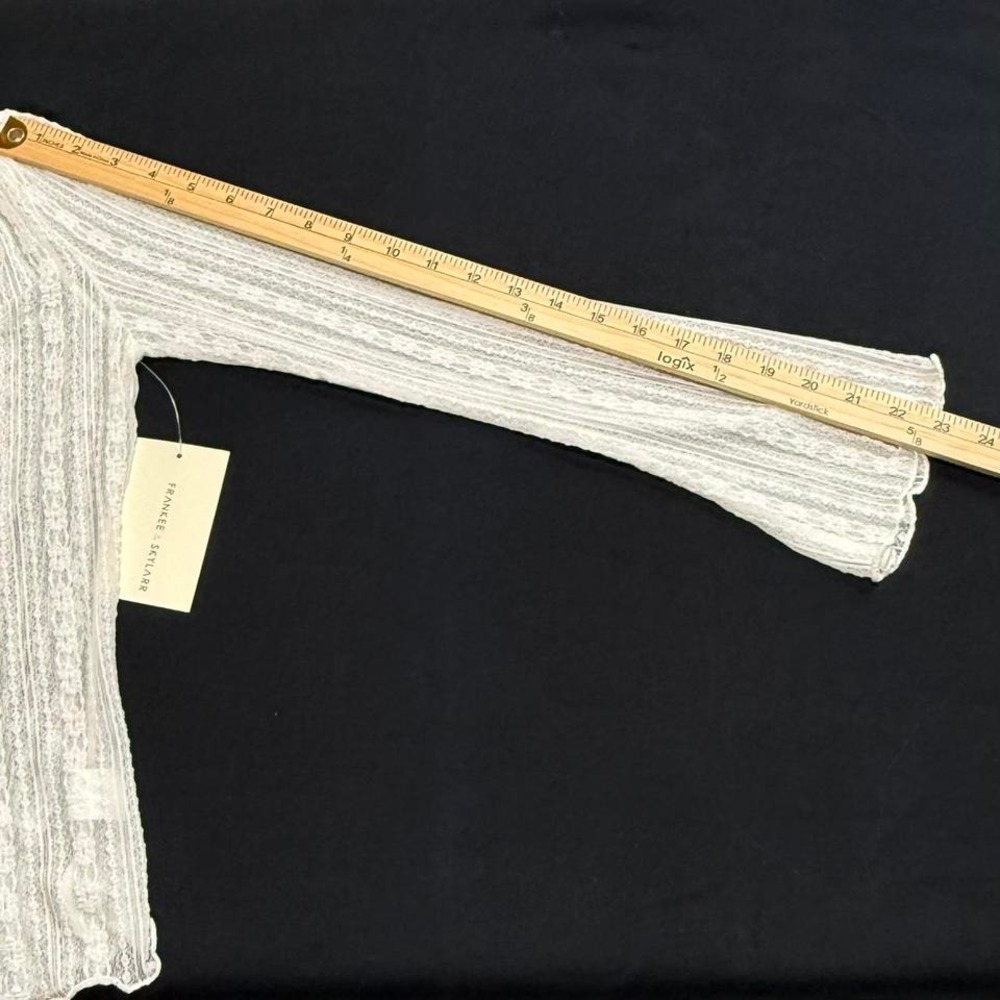 Frankie & Skylarr White Long Sleeve Lace Top Tie Front Romantic - Picture 4 of 6